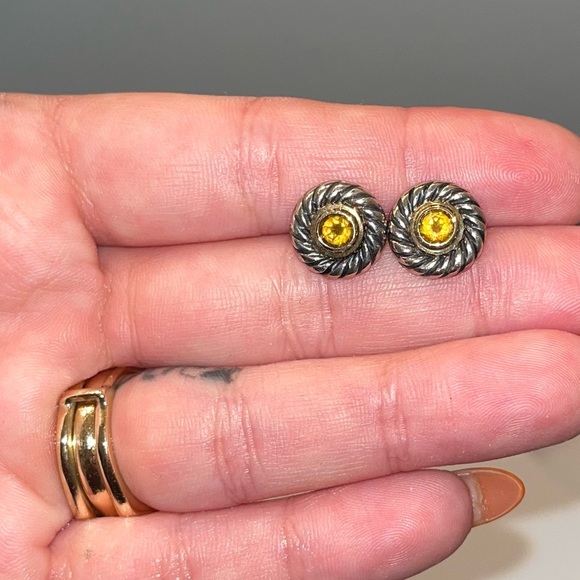 David Yurman Accessories - Authentic David Yurman Peridot earrings